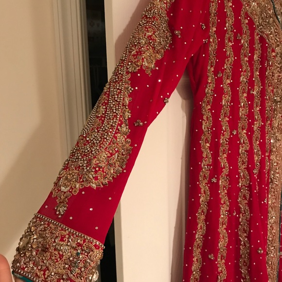 Pakistani Indian wedding bridal dress - Picture 4 of 8